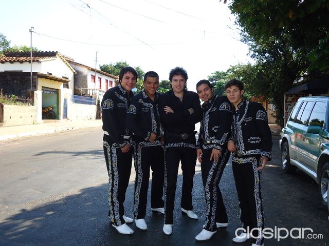 mariachi Nery Caballero L. | Clasipar Otras herramientas - mariachi Nery Caballero L.