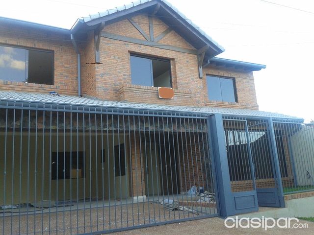 ESTRENAR,IMPORTANTE Y LUJOSA RESIDENCA CERCANIAS SUPER SEIS MBURUCUYA | Clasipar Residencias / Mansiones - ESTRENAR,IMPORTANTE Y LUJOSA RESIDENCA CERCANIAS SUPER SEIS MBURUCUYA