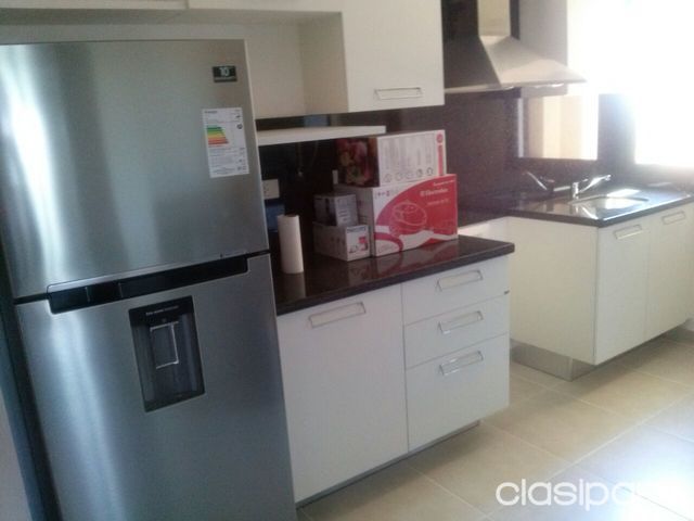 Exclusivo departamento amoblado en zona Sta. Teresa | Clasipar Departamentos - Exclusivo departamento amoblado en zona Sta. Teresa