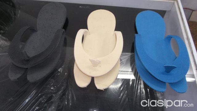 OJOTAS DESCARTABLES DE GOMA EVA. | Clasipar Otros Servicios - OJOTAS DESCARTABLES DE GOMA EVA.