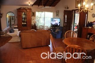 CASA TOTALMENTE AMOBLADA EN BARRIO LOS MANGALES | Clasipar Casas - CASA TOTALMENTE AMOBLADA EN BARRIO LOS MANGALES