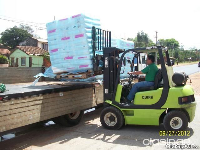 SERVICIO DE ALQUILER MONTACARGAS EN ASUNCIÓN, GRAN ASUNCIÓN E INTERIOR DEL PAÍS | Clasipar Mudanza / Fletes - SERVICIO DE ALQUILER MONTACARGAS EN ASUNCIÓN, GRAN ASUNCIÓN E INTERIOR DEL PAÍS