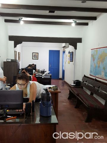 ALQUILO oficinas zona centro!!! | Clasipar Locales / Oficinas / Salones - ALQUILO oficinas zona centro!!!