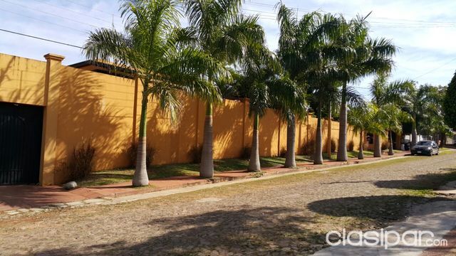 Lambare barrio felicidad ESPECTACULAR RESIDENCIA EN 4 TERRENOS!! | Clasipar Casas - Lambare barrio felicidad ESPECTACULAR RESIDENCIA EN 4 TERRENOS!!