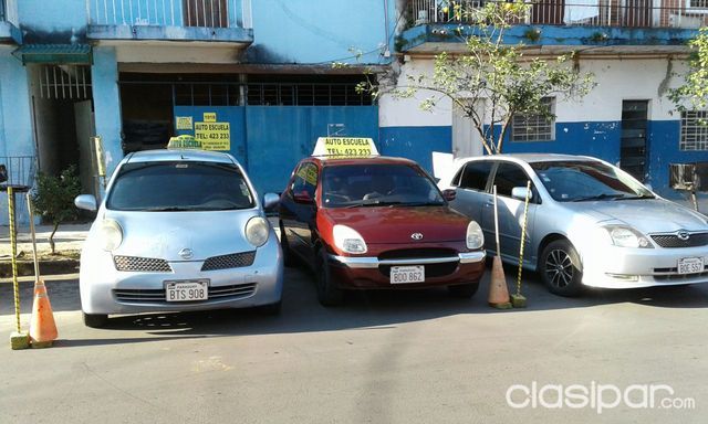 AUTO ESCUELA con Auto AUTOMATICO o MECANICO | Clasipar Conducción - Manejo - AUTO ESCUELA con Auto AUTOMATICO o MECANICO