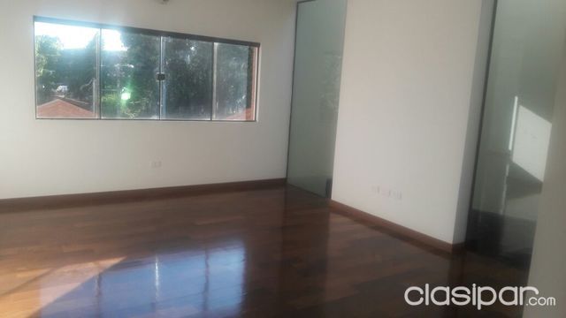 ELEGANTE RESIDENCIA DE 5 DORM EN VILLA AURELIA CALIDAD PREMIUM | Clasipar Casas - ELEGANTE RESIDENCIA DE 5 DORM EN VILLA AURELIA CALIDAD PREMIUM
