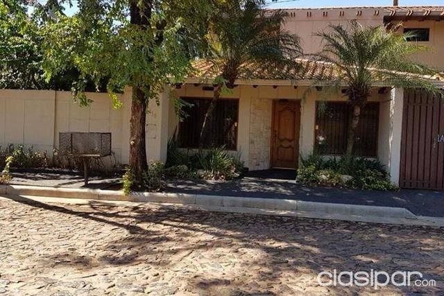 FINA CASA EN BO. VILLA AURELIA | Clasipar Casas - FINA CASA EN BO. VILLA AURELIA