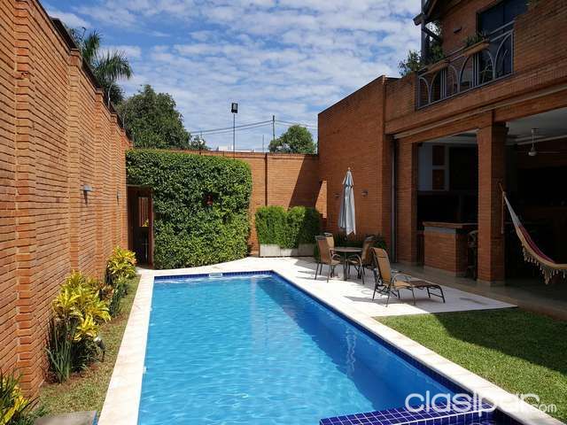 ALQUILO HERMOSA CASA MODERNA DE PRIMER NIVEL EN BARRIO SAN CRISTOBAL - 4 DORMITORIOS EN SUITE | Clasipar Casas - ALQUILO HERMOSA CASA MODERNA DE PRIMER NIVEL EN BARRIO SAN CRISTOBAL - 4 DORMITORIOS EN SUITE