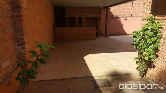 CAPITAL VENDE/alquila. LUJOSA CASA!! En Condominio Cerrado Boulevard!! | Clasipar Casas - CAPITAL VENDE/alquila. LUJOSA CASA!! En Condominio Cerrado Boulevard!!