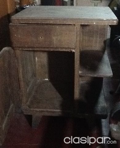 Mesita antigua vendo con gaveta | Clasipar Arte - Antigüedades - Mesita antigua vendo con gaveta