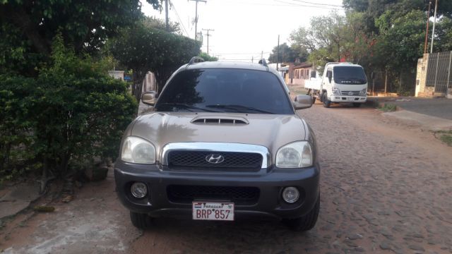 Vendo Hyundai Santa Fe 2.005 | Clasipar Autos - Vendo Hyundai Santa Fe 2.005