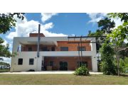 VENDO EN LA ZONA DE ARROYOS Y ESTEROS COUNTRY CLUB VENDO EN LA ZONA DE ARROYOS Y ESTEROS COUNTRY CLUB