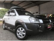 HERMOSO HYUNDAI TUCSON 2005 MOTOR 2.0 DIÉSEL RECIÉN IMPORTADO PRONTO AUTO | Clasipar Autos - HERMOSO HYUNDAI TUCSON 2005 MOTOR 2.0 DIÉSEL RECIÉN IMPORTADO PRONTO AUTO