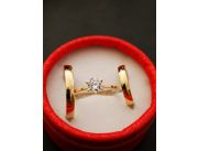 Anillo de compromiso con anillos de alianza en PLATA bañada en ORO Anillo de compromiso con anillos de alianza en PLATA bañada en ORO