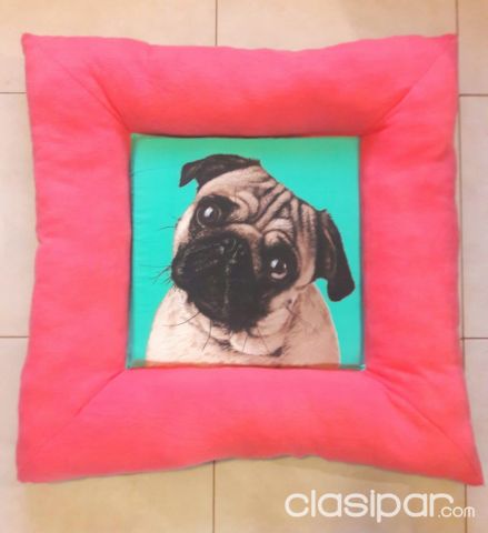 COLCHONETA PUG PARA PERRO- COLOR ROSA | Clasipar Accesorios para mascotas - COLCHONETA PUG PARA PERRO- COLOR ROSA