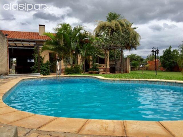 Alquilo Bella casa | Clasipar Casas - Alquilo Bella casa