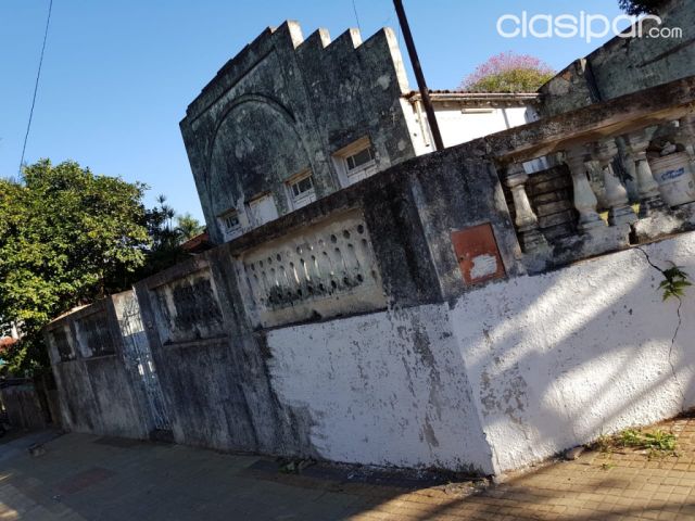 VENDO TERRENO SOBRE AVENIDA Y EN ESQUINA SAJONIA 660 MTS2 | Clasipar Terrenos - VENDO TERRENO SOBRE AVENIDA Y EN ESQUINA SAJONIA 660 MTS2