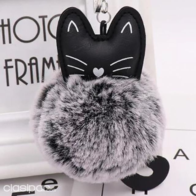 LLAVERO POMPOM DE GATO | Clasipar Relojes - Joyas - Accesorios - LLAVERO POMPOM DE GATO