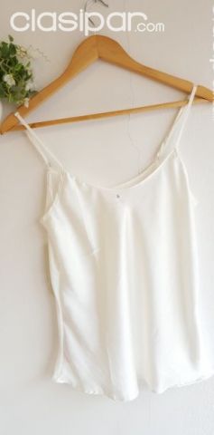 Camisilla basica blanca | Clasipar Ropa y calzados - Camisilla basica blanca