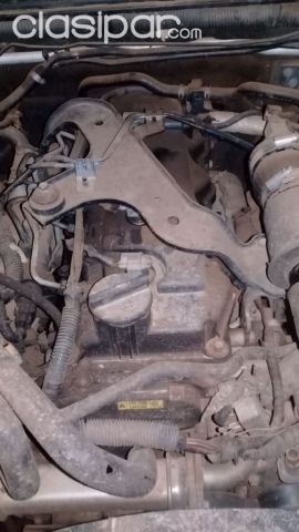 Tapa motor Nissan Frontier YD25 2.5 16v | Clasipar Repuestos y accesorios - Tapa motor Nissan Frontier YD25 2.5 16v