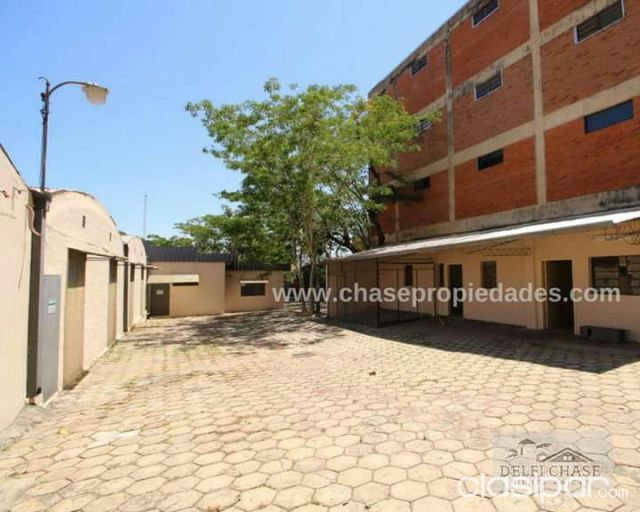 ARTIGAS – COSTANERA: 17 OFICINAS DE NIVEL – 3.000 M2 IDEAL P/ SHOWROOM, EMPRESAS, ETC | Clasipar Locales / Oficinas / Salones - ARTIGAS – COSTANERA: 17 OFICINAS DE NIVEL – 3.000 M2 IDEAL P/ SHOWROOM, EMPRESAS, ETC