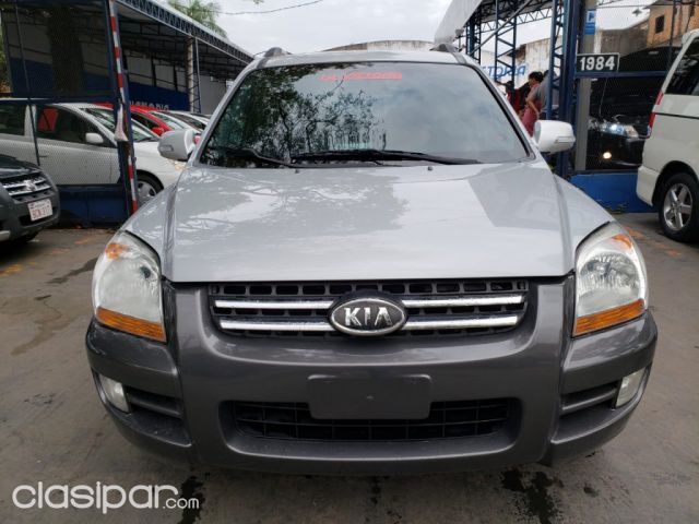KIA SPORTAGE COLOR PLATA AÑO 2006 MOTOR 2.0CC DIESEL | Clasipar Autos - KIA SPORTAGE COLOR PLATA AÑO 2006 MOTOR 2.0CC DIESEL