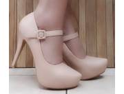 Estileto color beige calce 38 | BebéChitos Estileto color beige calce 38 | BebéChitos en Clasipar.com