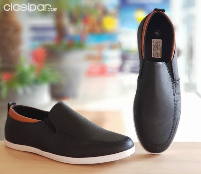 CALZADO PARA CABALLERO- NEGRO CALCE 42 | Clasipar Ropa y calzados - CALZADO PARA CABALLERO- NEGRO CALCE 42