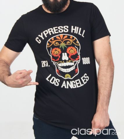 REMERA CON DISEÑO EXCLUSIVO PARA CABALLERO | Clasipar Ropa y calzados - REMERA CON DISEÑO EXCLUSIVO PARA CABALLERO