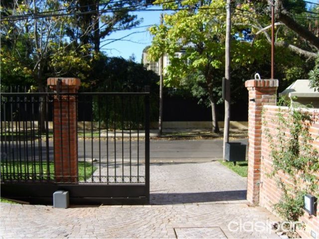 FABRICACION, TRANSFORMACION Y AUTOMATIZACION DE PORTONES BASCULANTES Y CORREDIZOS. | Clasipar Otros en hogar, muebles y jardín - FABRICACION, TRANSFORMACION Y AUTOMATIZACION DE PORTONES BASCULANTES Y CORREDIZOS.