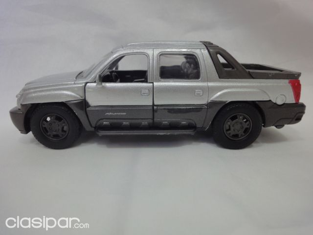 2002 CHEVROLET AVALANCHE | Clasipar Libros y revistas - 2002 CHEVROLET AVALANCHE