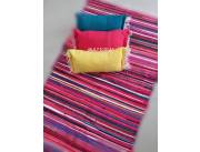 Alfombra poyvi + set del almohaditas | MULTICOSAS INTERIORES Alfombra poyvi + set del almohaditas | MULTICOSAS INTERIORES en Clasipar.com