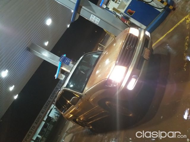 Vendo Toyota Land Cruiser VX 2004 de toyotoshi. | Clasipar Autos - Vendo Toyota Land Cruiser VX 2004 de toyotoshi.