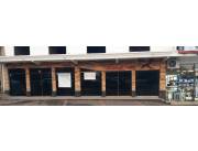 ALQUILO SALON COMERCIAL En CDE KM 3 Y1/2, 200 Mts² ò 100 mts² ALQUILO SALON COMERCIAL En CDE KM 3 Y1/2, 200 Mts² ò 100 mts²