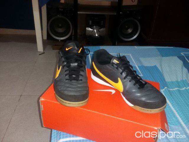 champion nike futsal