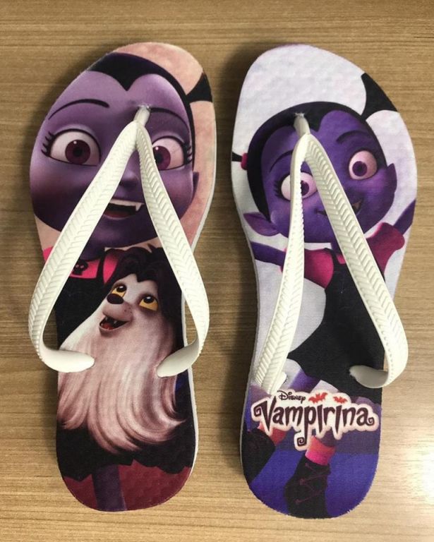 vampirina flip flops