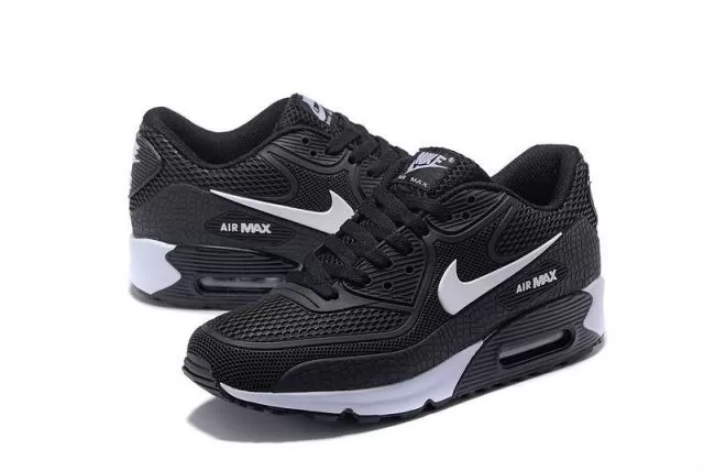 Calzado Nike Air Max 90 KPU Black White ¡LIQUIDO! #1372242 Calzado Nike Air Max 90 KPU Black White ¡LIQUIDO! #1372242